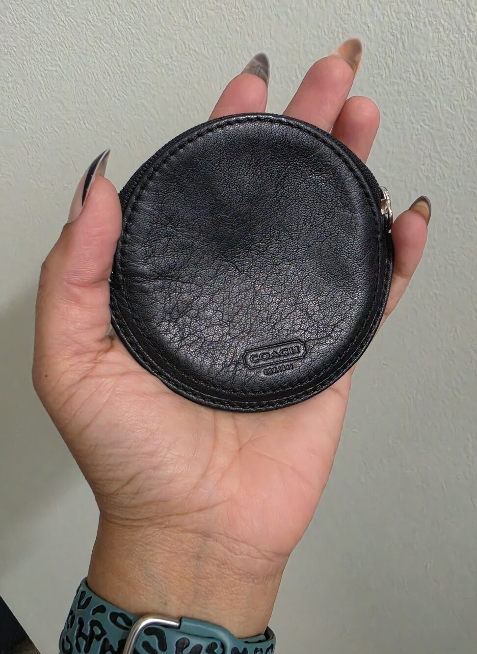 Vintage Coach Black Round Leather Coin Pouch